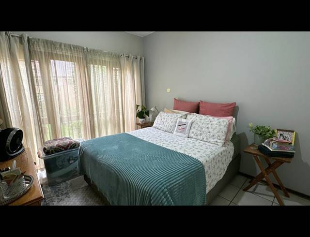 1 BEDROOM PROPERTY TO RENT IN FOURWAYS